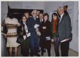 Fotografía [Retrato grupal durante la entrega de premios de la Asociación Argentina de Críticos d...