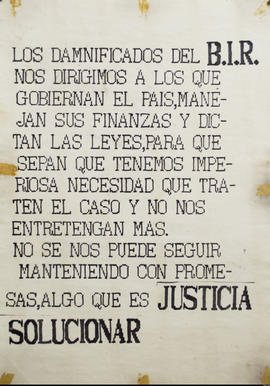 Afiche político de los Damnificados del Banco de Intercambio Regional &quot;Los Damnificados del ...