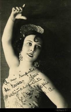 Tarjeta postal de Lolita Llopis a Iris Marga [con retrato de Lolita Llopis]